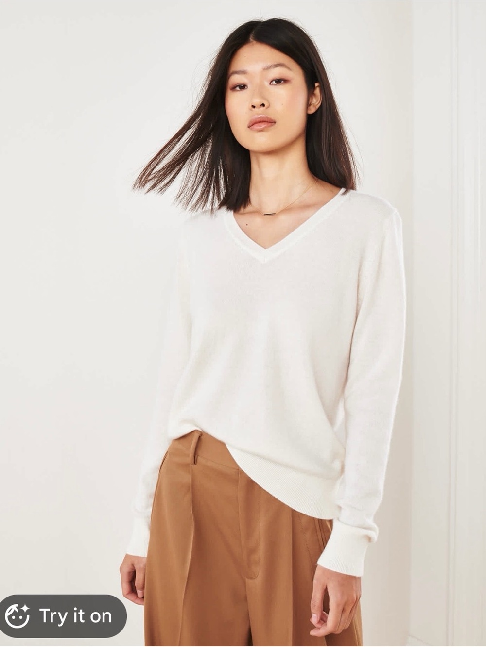 Quince 100% Cashmere Sweater Womens Small Ivory V-Neck Knit Pullover Longsleeve.